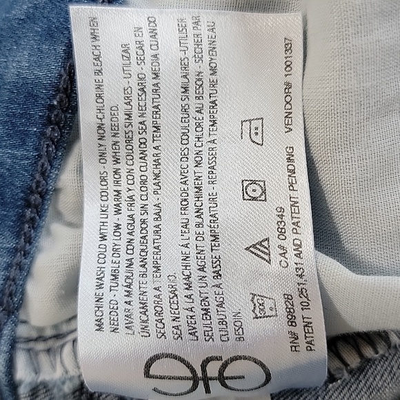 Gloria Vanderbilt Amanda Pull-On Denim Jeans Size 8 Short EUC - Picture 6 of 12